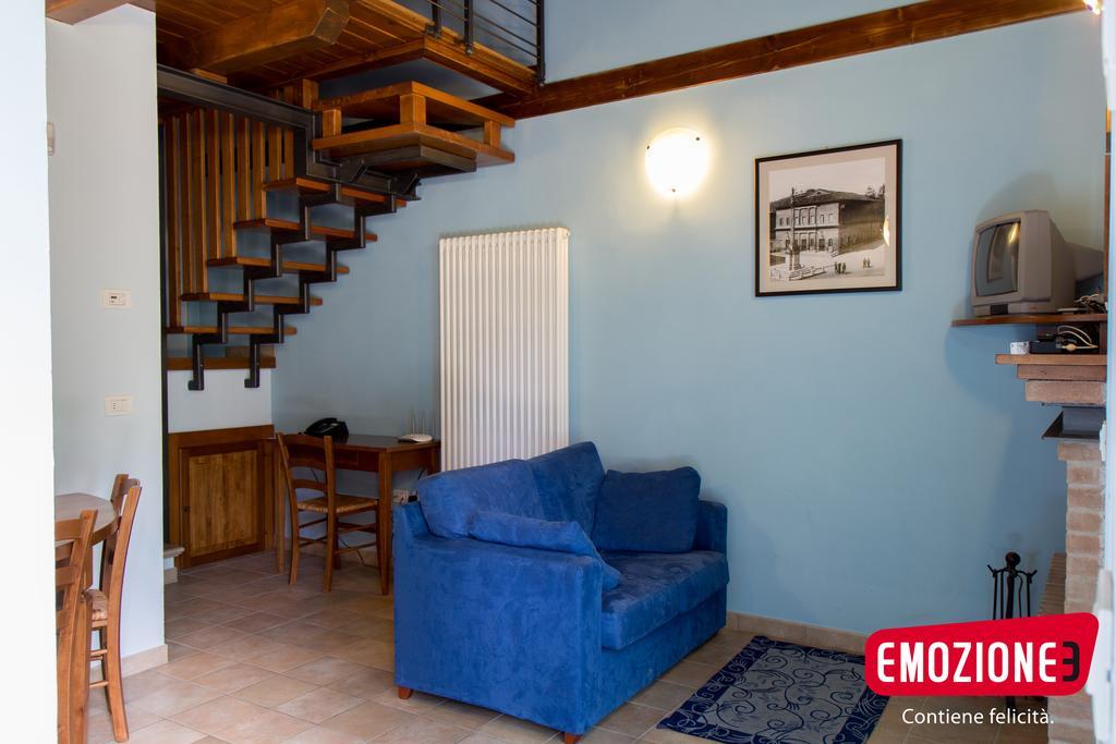 Country House Angelo Blu Urbania Exteriör bild