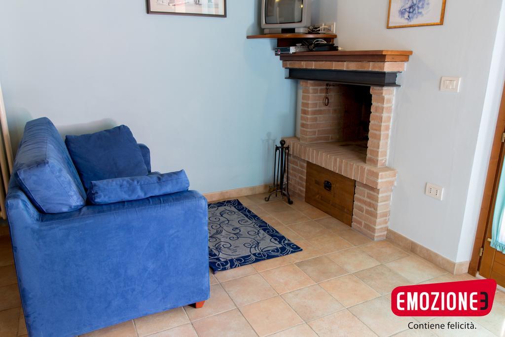 Country House Angelo Blu Urbania Exteriör bild