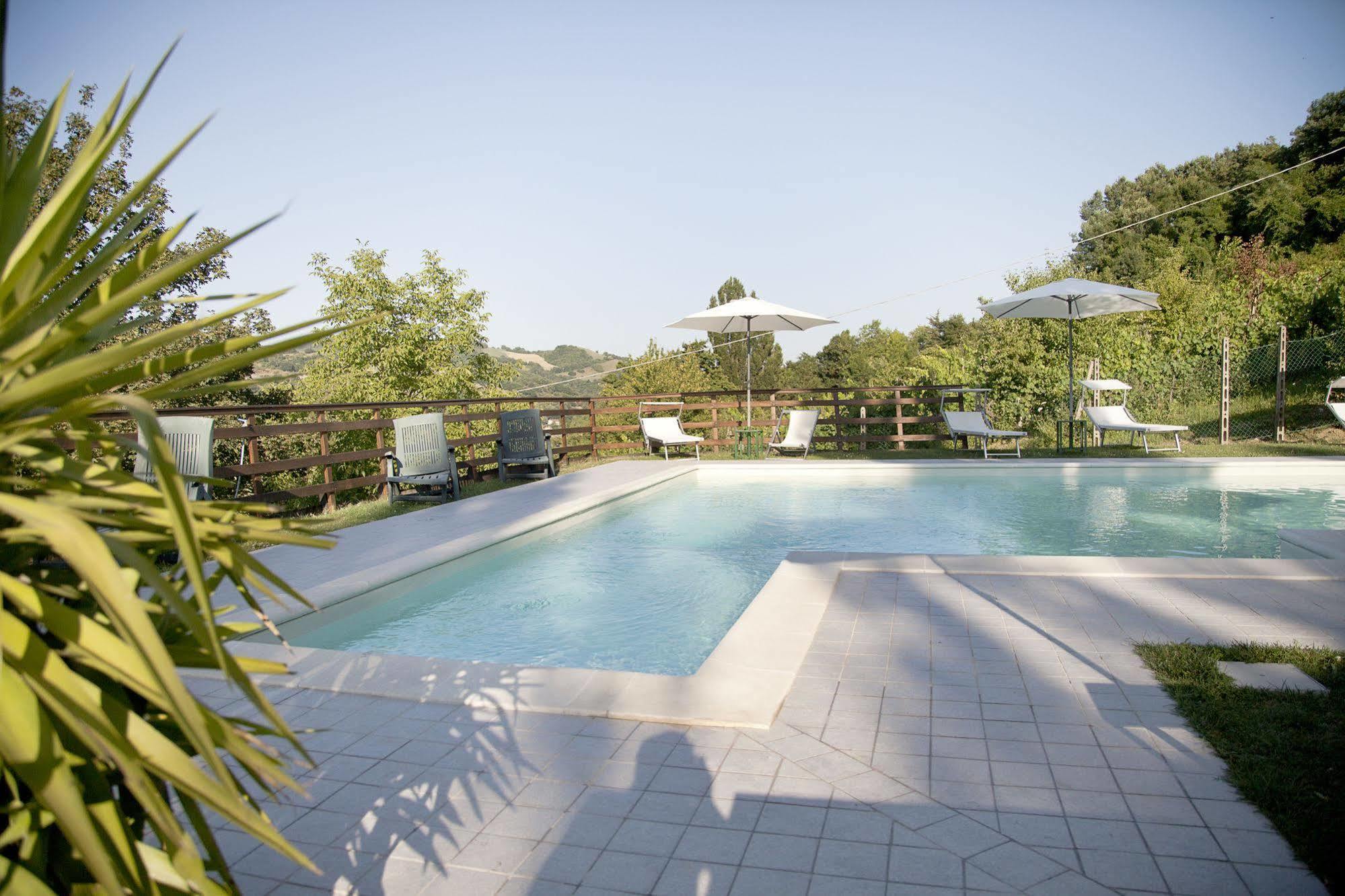 Country House Angelo Blu Urbania Exteriör bild